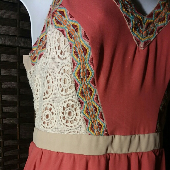 Sz 12 Jr (Juniors) Apricot Dress - Picture 2 of 7